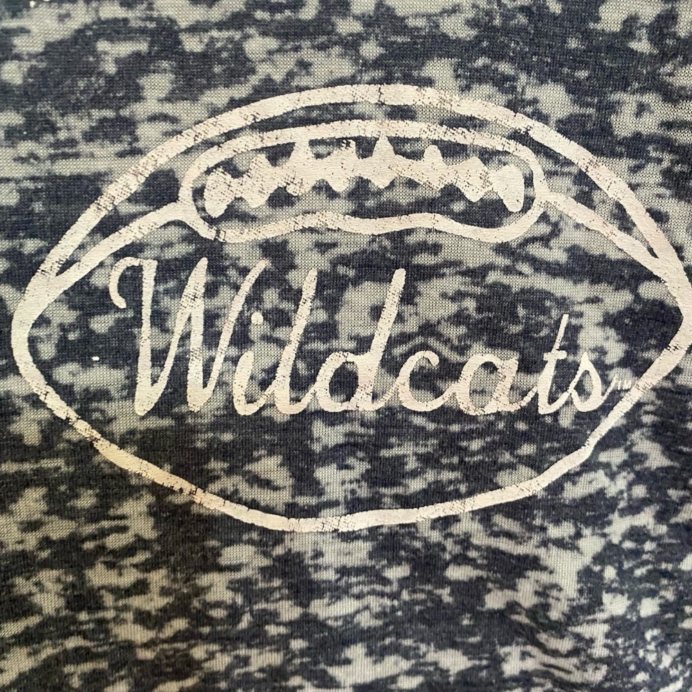 J. America grey and white University of Arizona Wildcats razorback tank top. M - Picture 4 of 8